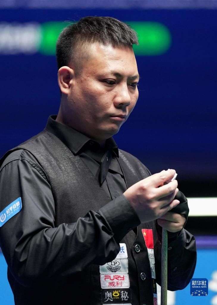 激烈角逐 激烈角逐