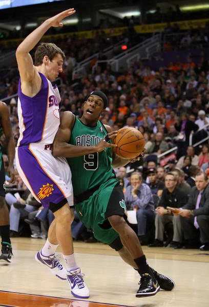 以其出色的 以其出色的