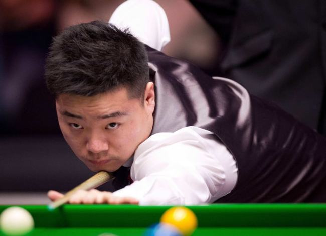 场比赛里更 场比赛里更