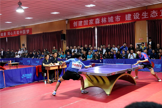 臻迎来了自 臻迎来了自